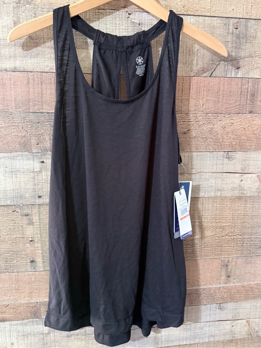 Gaiam Peace Tank Black Tap Shoe Top Workout Yoga Medium NWT